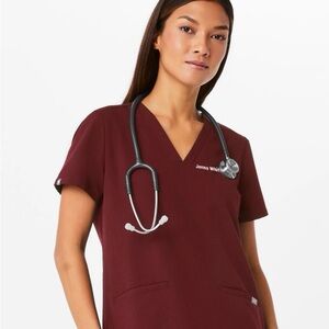 Figs Maroon V-Neck Women's Top - Casma